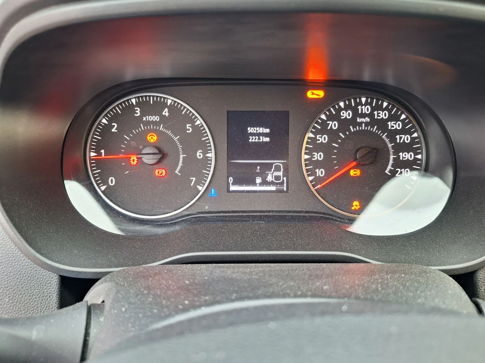 Dacia Duster 1.5BHDI EURO6 | Mobile.bg � ����������� 12