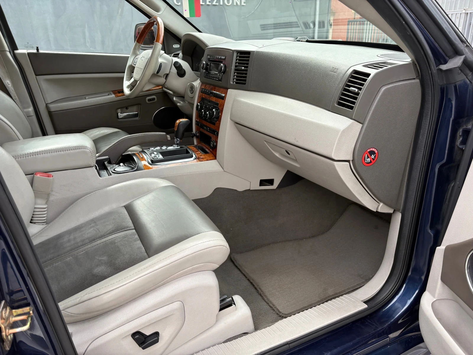 Jeep Grand cherokee 3.0CRD, OVERLAND, QUADRA DRIVE, УНИКАТ, снимка 10 - Автомобили и джипове - 53894184