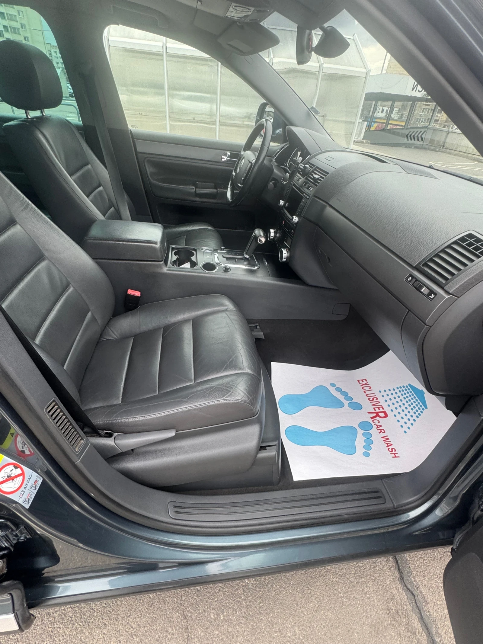 VW Touareg 3.0 TDI НОРМАЛНО ОКАЧВАНЕП ПЕЧКА WEBASTO, снимка 13 - Автомобили и джипове - 53931443