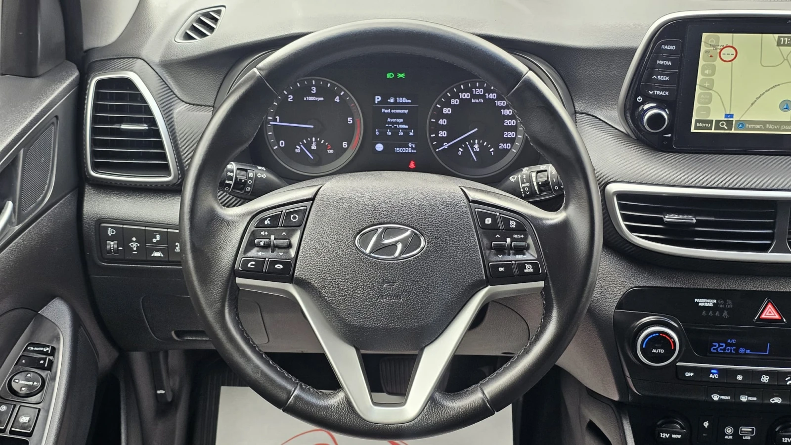 Hyundai Tucson 1.6CRDi 4x4 AUTO IT-ИСТОРИЯ-ТОП СЪСТ.-ЛИЗИНГ, снимка 10 - Автомобили и джипове - 54165175