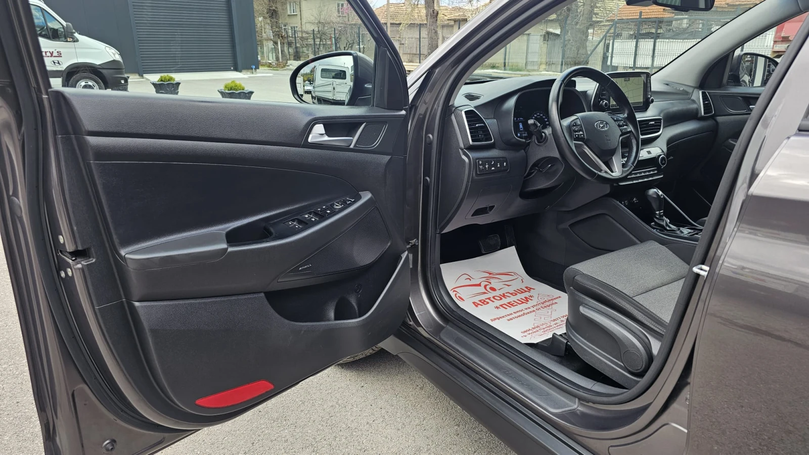 Hyundai Tucson 1.6CRDi 4x4 AUTO IT-ИСТОРИЯ-ТОП СЪСТ.-ЛИЗИНГ, снимка 7 - Автомобили и джипове - 54165175