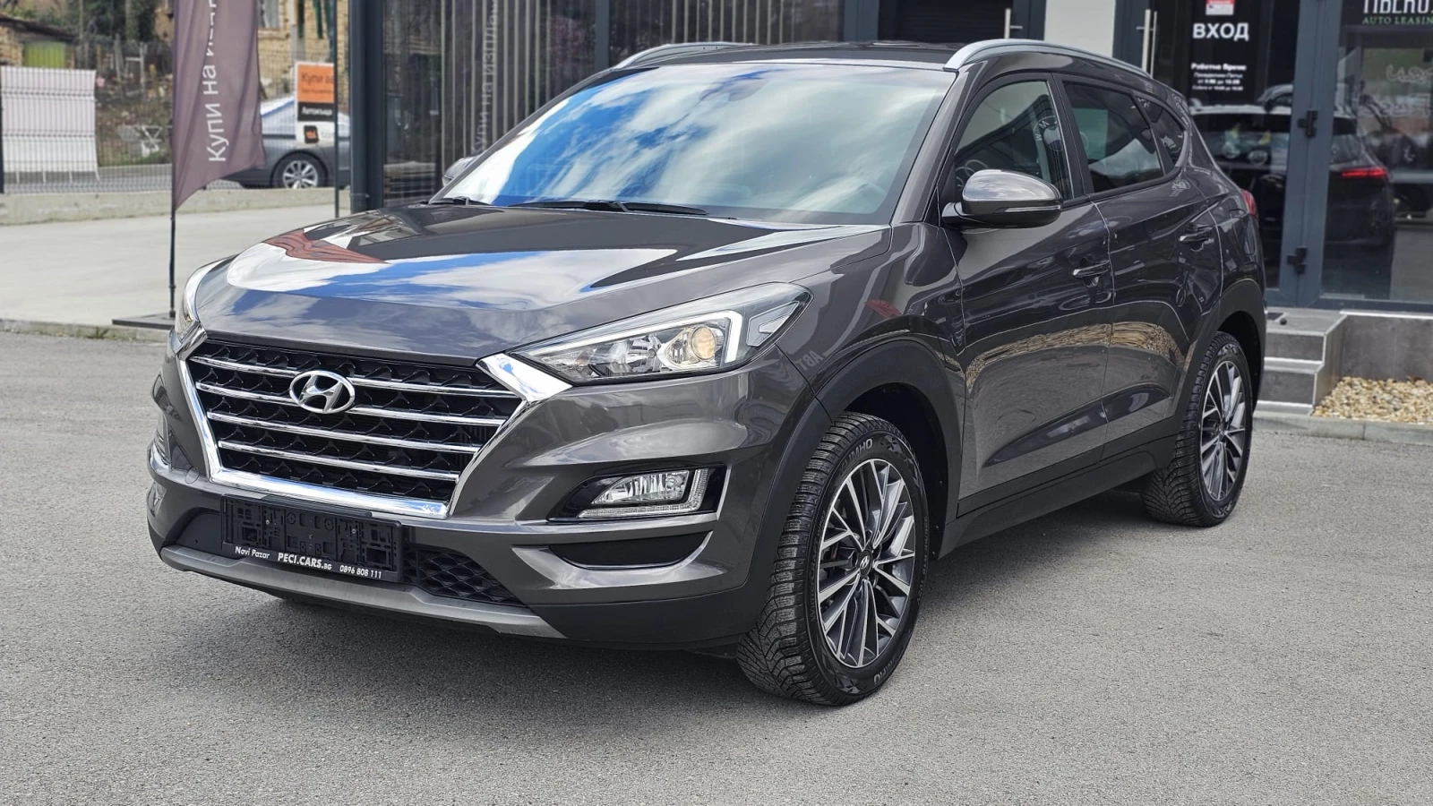 Hyundai Tucson 1.6CRDi 4x4 AUTO IT-ИСТОРИЯ-ТОП СЪСТ.-ЛИЗИНГ, снимка 3 - Автомобили и джипове - 54165175