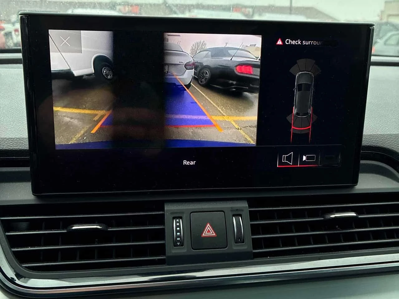 Audi Q5 /CAMERA/DISTRONIC/ПОДГРЕВИ/PANO, снимка 14 - Автомобили и джипове - 54465997