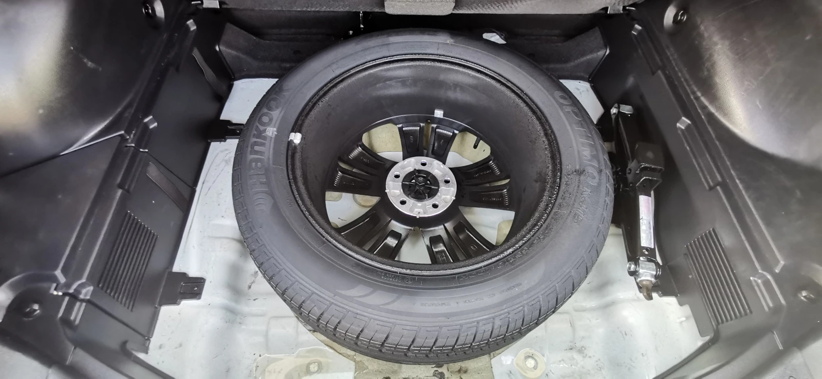 Kia Sportage 1700, снимка 15 - Автомобили и джипове - 54598359