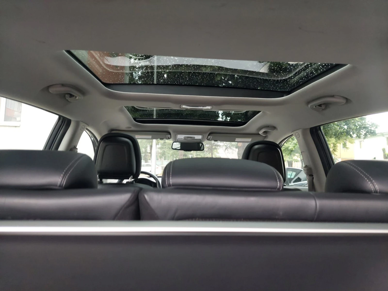 Kia Sportage 2.0 AUTOMAT FULL ТОП, снимка 13 - Автомобили и джипове - 55268629