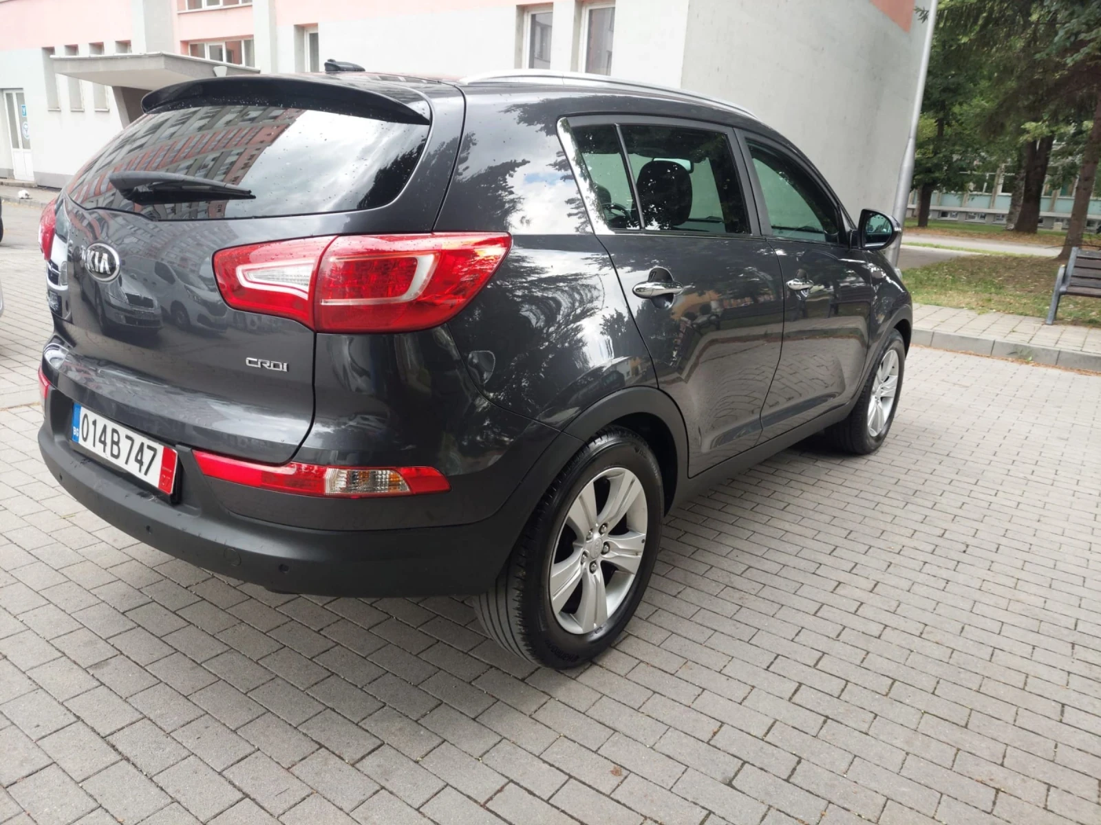 Kia Sportage 2.0 AUTOMAT FULL ТОП, снимка 6 - Автомобили и джипове - 55268629
