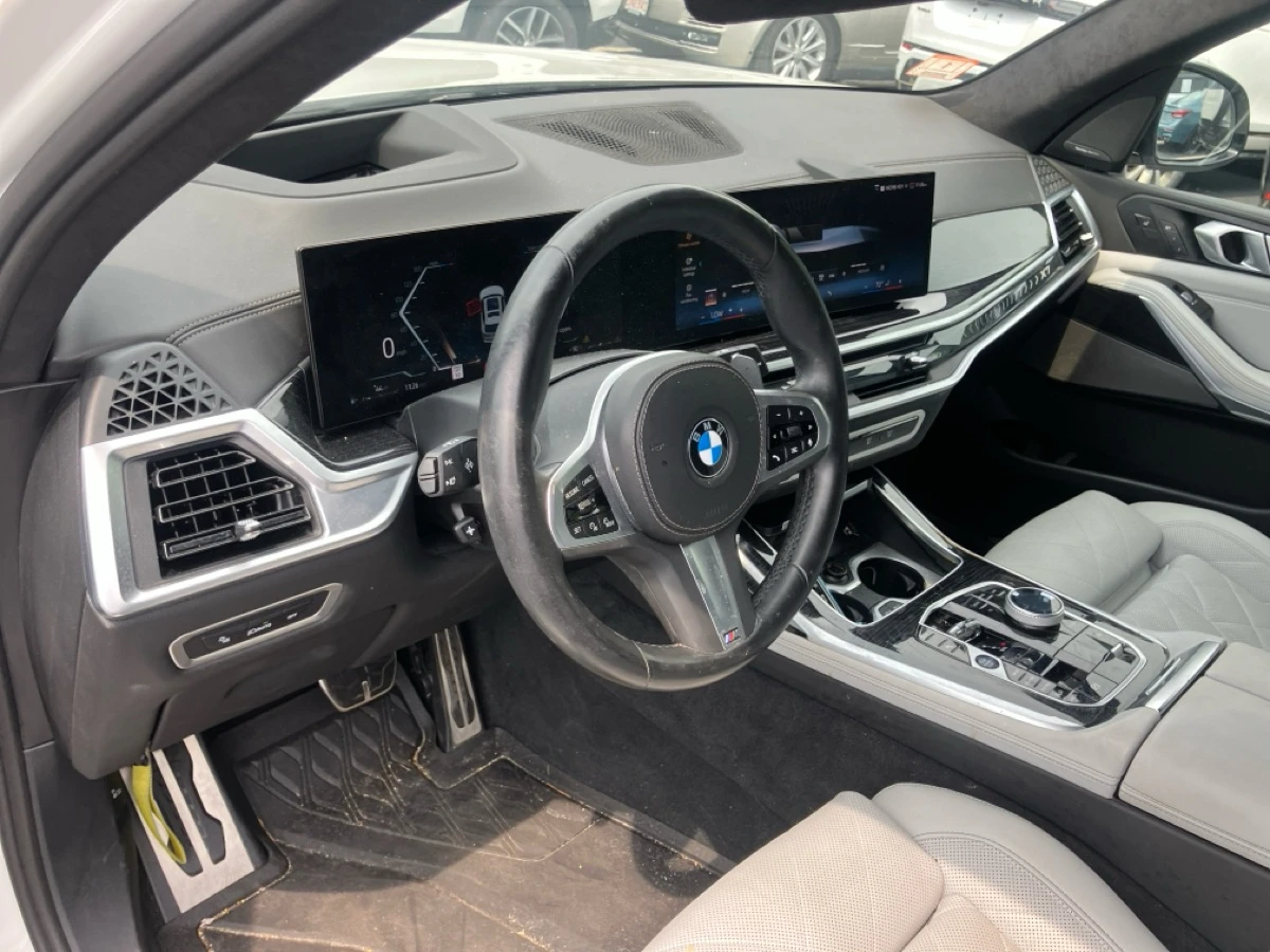 BMW X7  Xdrive40i M-Sport, снимка 9 - Автомобили и джипове - 55310268