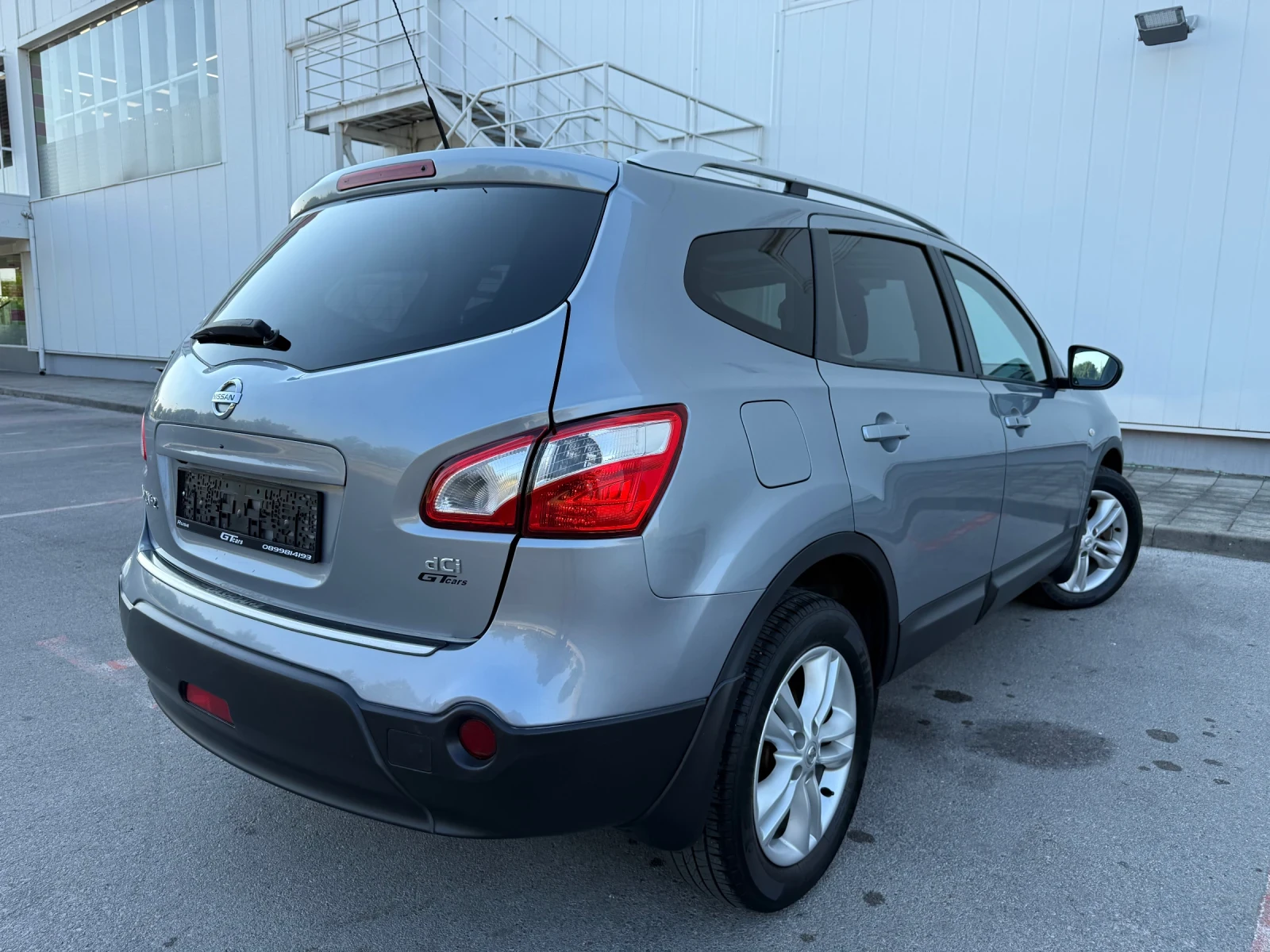 Nissan Qashqai + 2 2.0D/150ps/4x4/6+ 1/BOSE/PANORAMA | Mobile.bg � ����������� 5