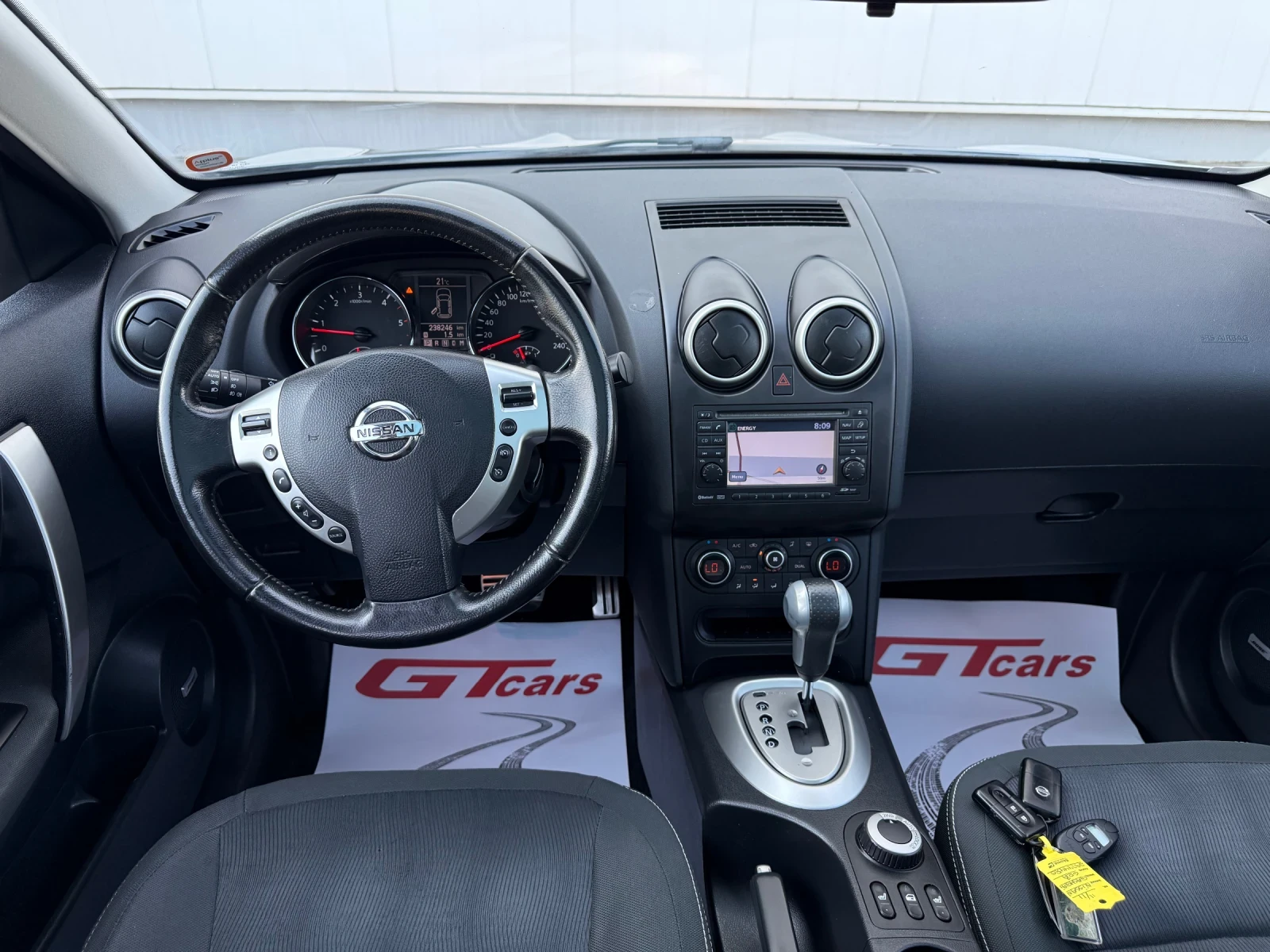Nissan Qashqai + 2 2.0D/150ps/4x4/6+ 1/BOSE/PANORAMA | Mobile.bg � ����������� 14