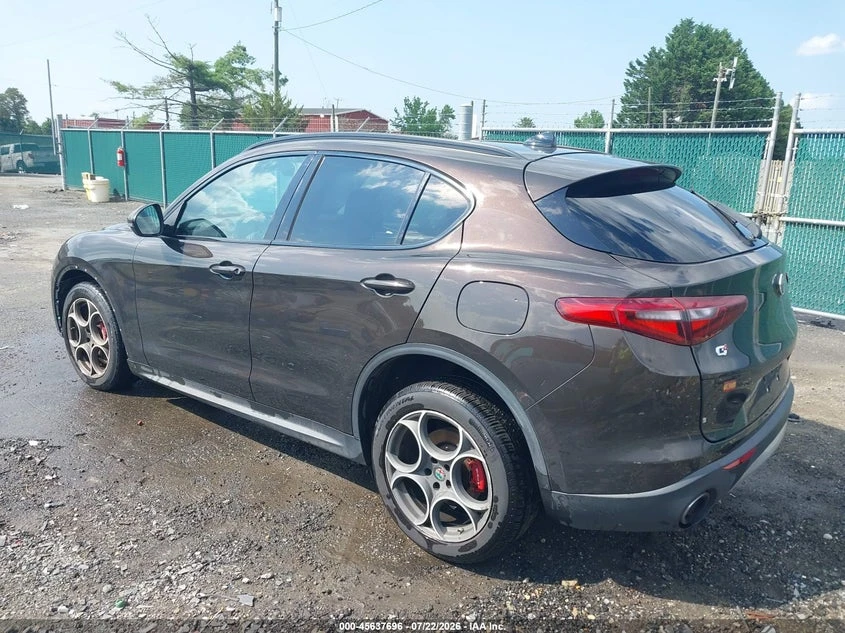Alfa Romeo Stelvio 2.0l Sport Awd, снимка 3 - Автомобили и джипове - 55591555