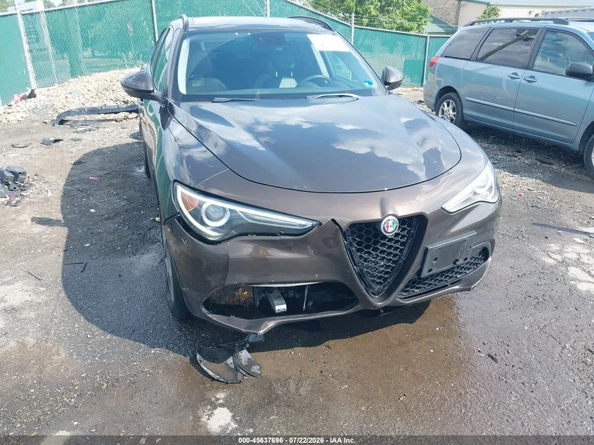 Alfa Romeo Stelvio 2.0l Sport Awd, снимка 6 - Автомобили и джипове - 55591555