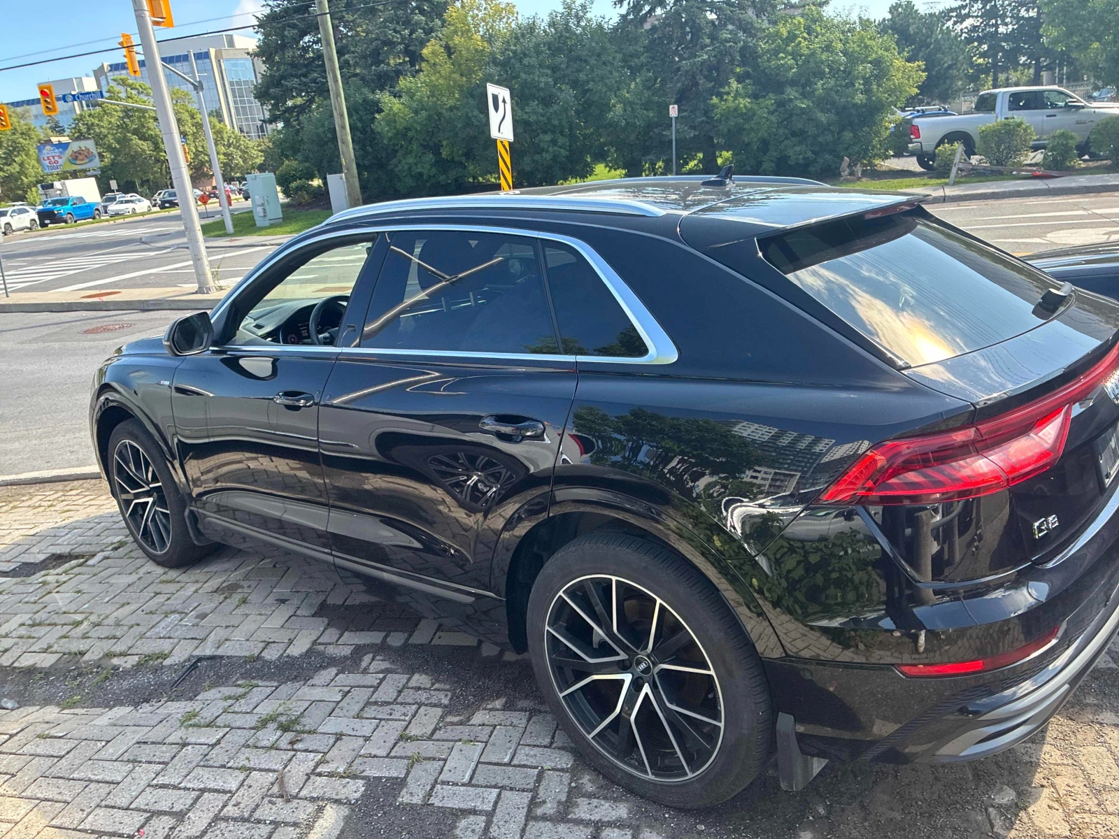 Audi Q8 Technik, снимка 3 - Автомобили и джипове - 55678361
