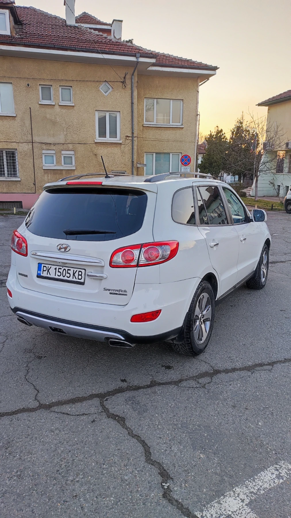 Hyundai Santa fe, снимка 4 - Автомобили и джипове - 56112946