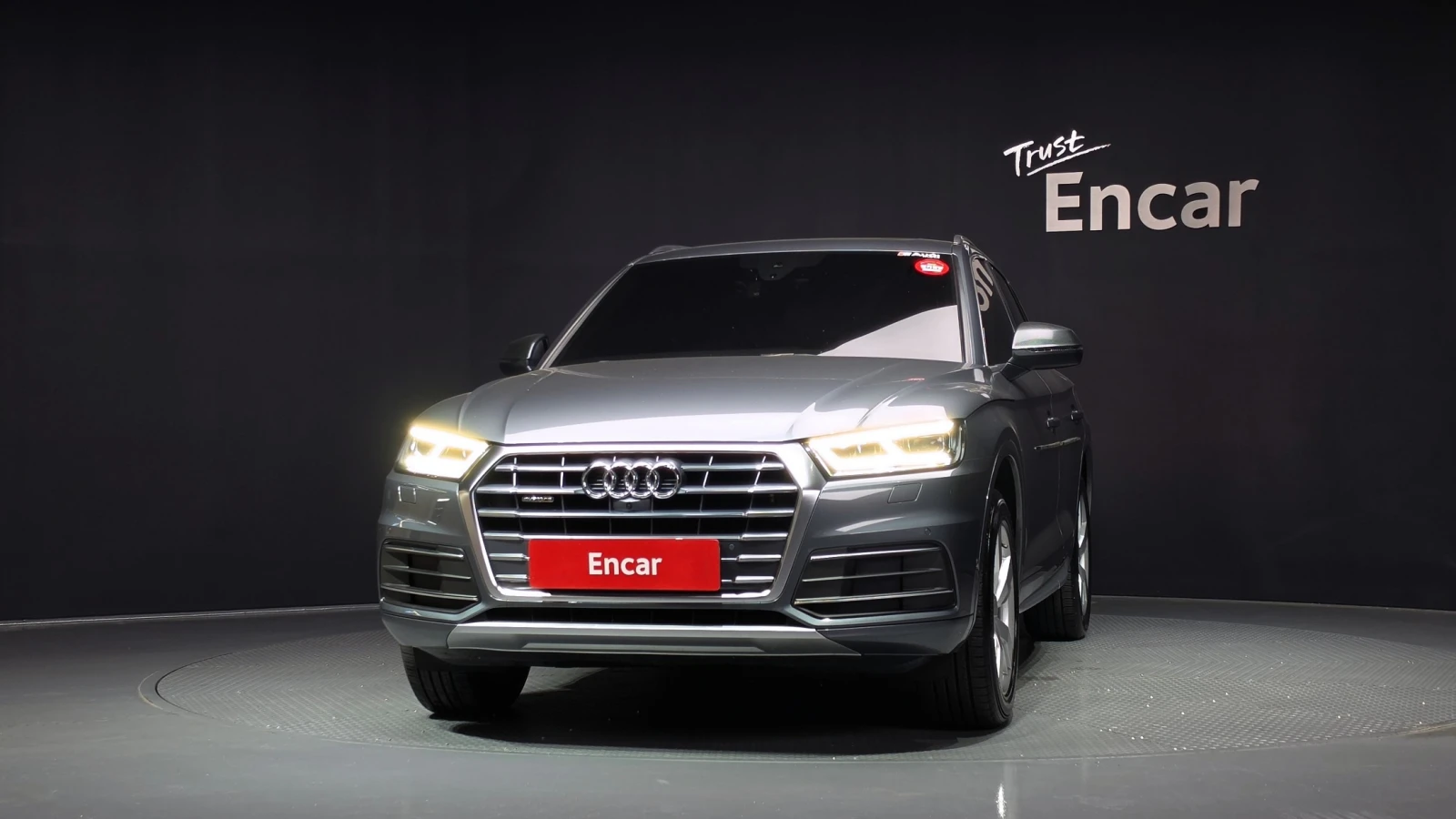 Audi Q5 40 TDI quattro Premium, снимка 3 - Автомобили и джипове - 56324935