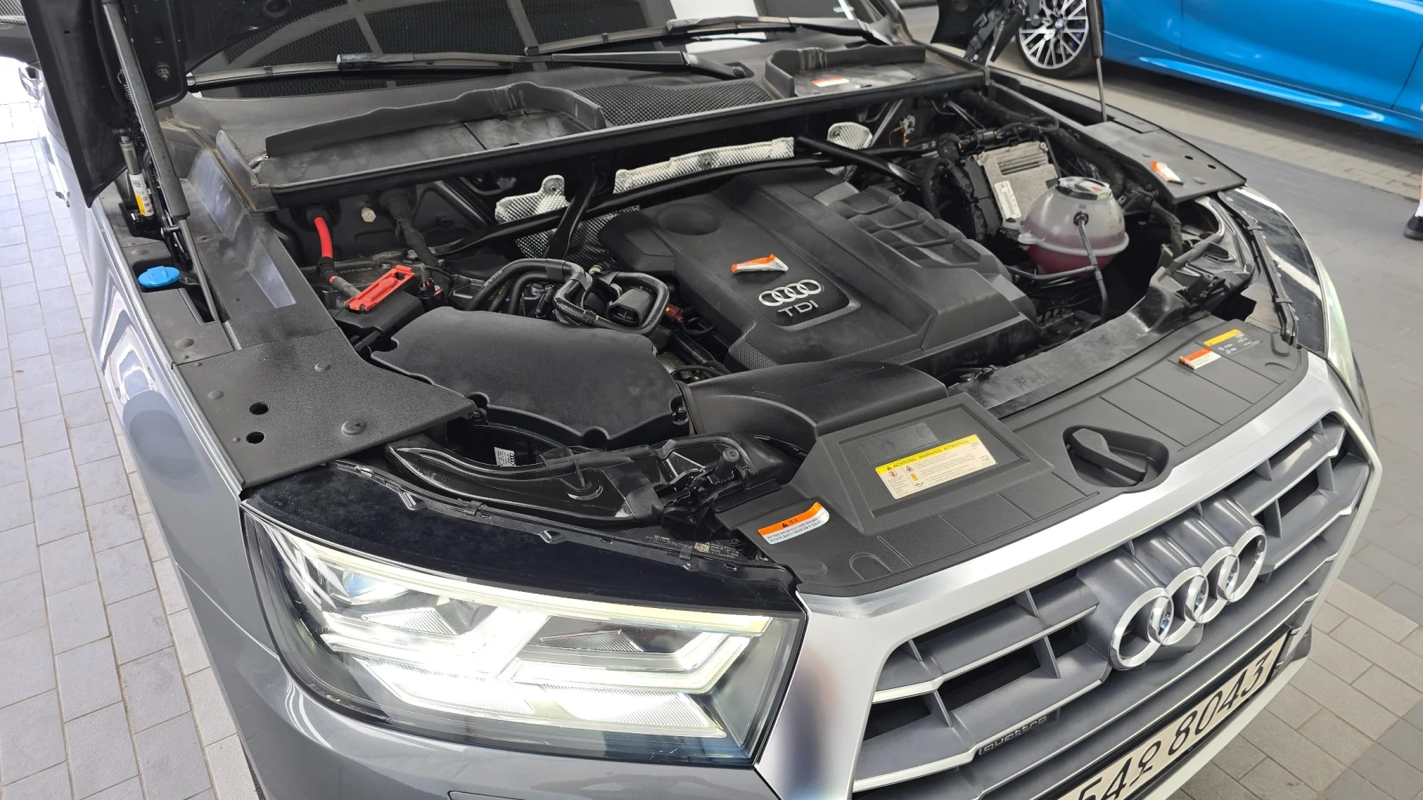 Audi Q5 40 TDI quattro Premium, снимка 5 - Автомобили и джипове - 56324935