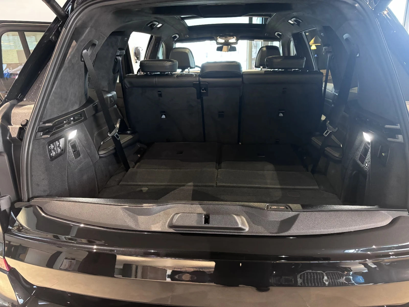 BMW X7 40d/xDrive/M-SPORT/HUD/7 SEAT/ICONIC GLOW/ | Mobile.bg � ����������� 14