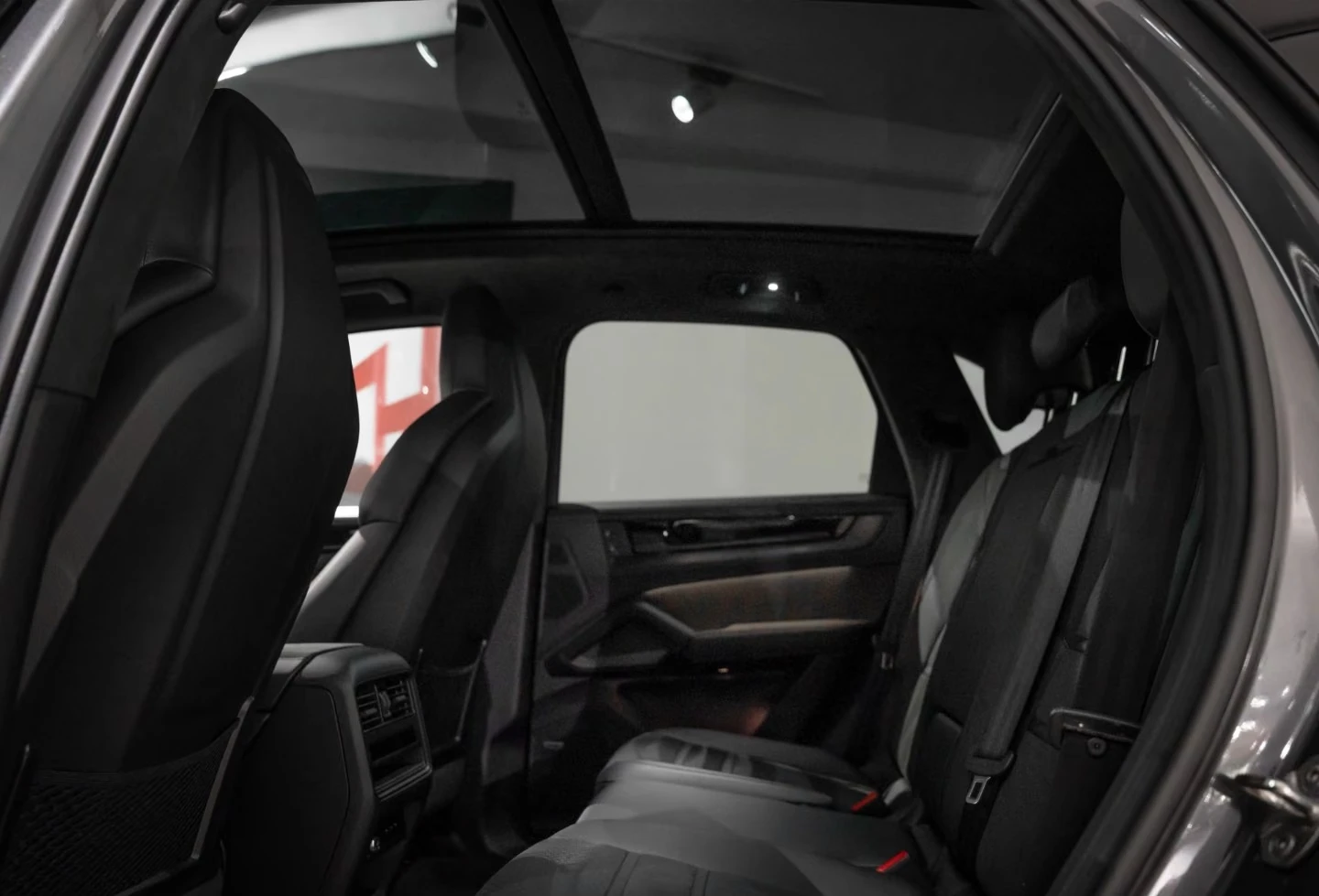 Porsche Cayenne GTS/4WD/REAR AXLE/LUFT/PANO/BOSE/360/ACC/ | Mobile.bg � ����������� 16