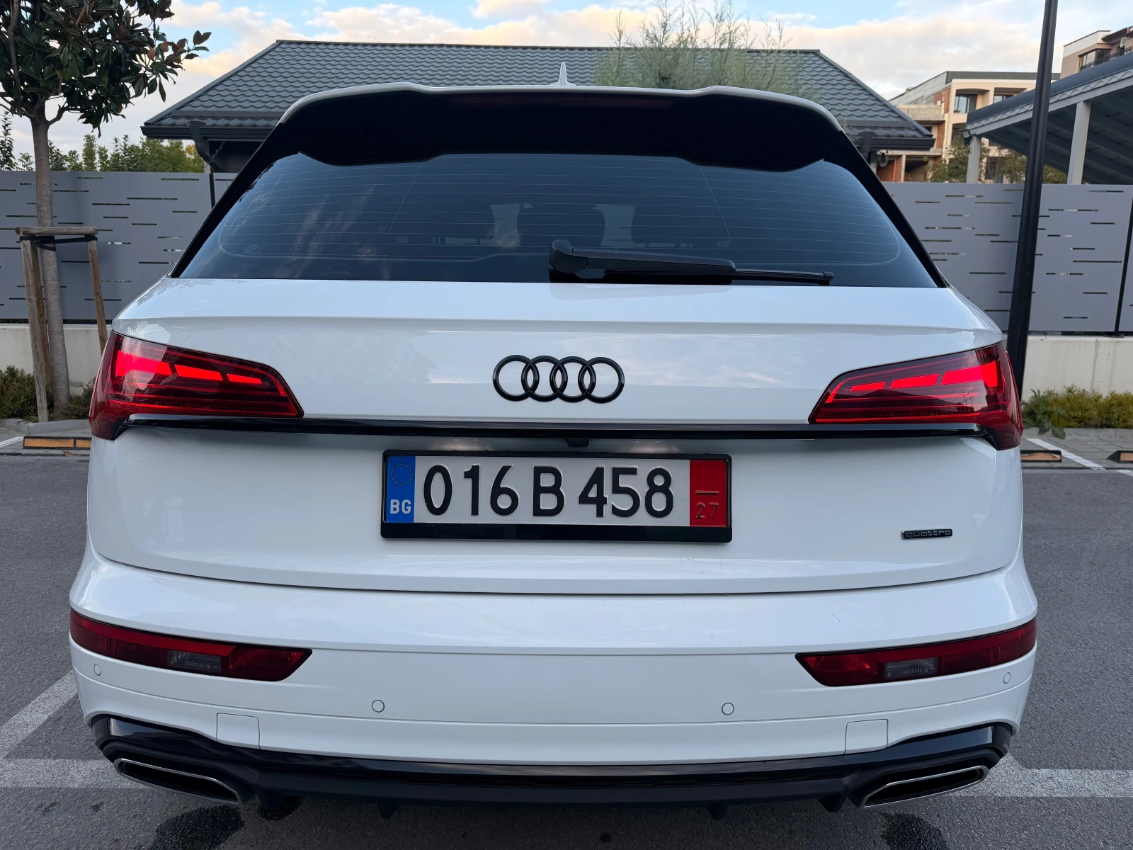 Audi Q5 50 TFSI e Quattro S-Line DIgItal 98%Battery, снимка 6 - Автомобили и джипове - 56729272