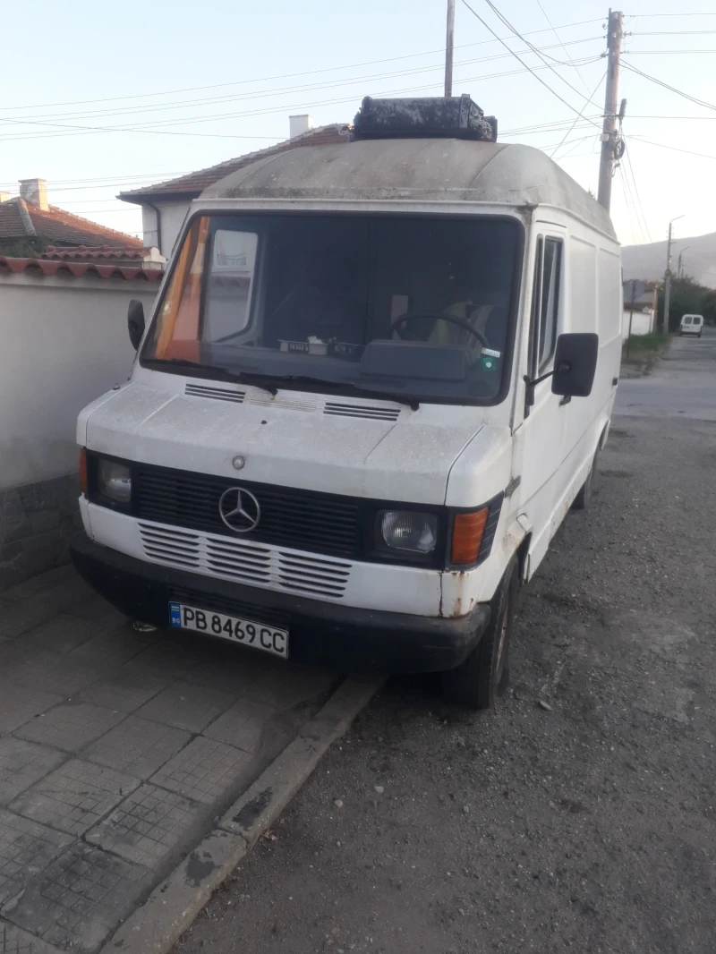 Mercedes-Benz 310, снимка 1 - Бусове и автобуси - 47390045