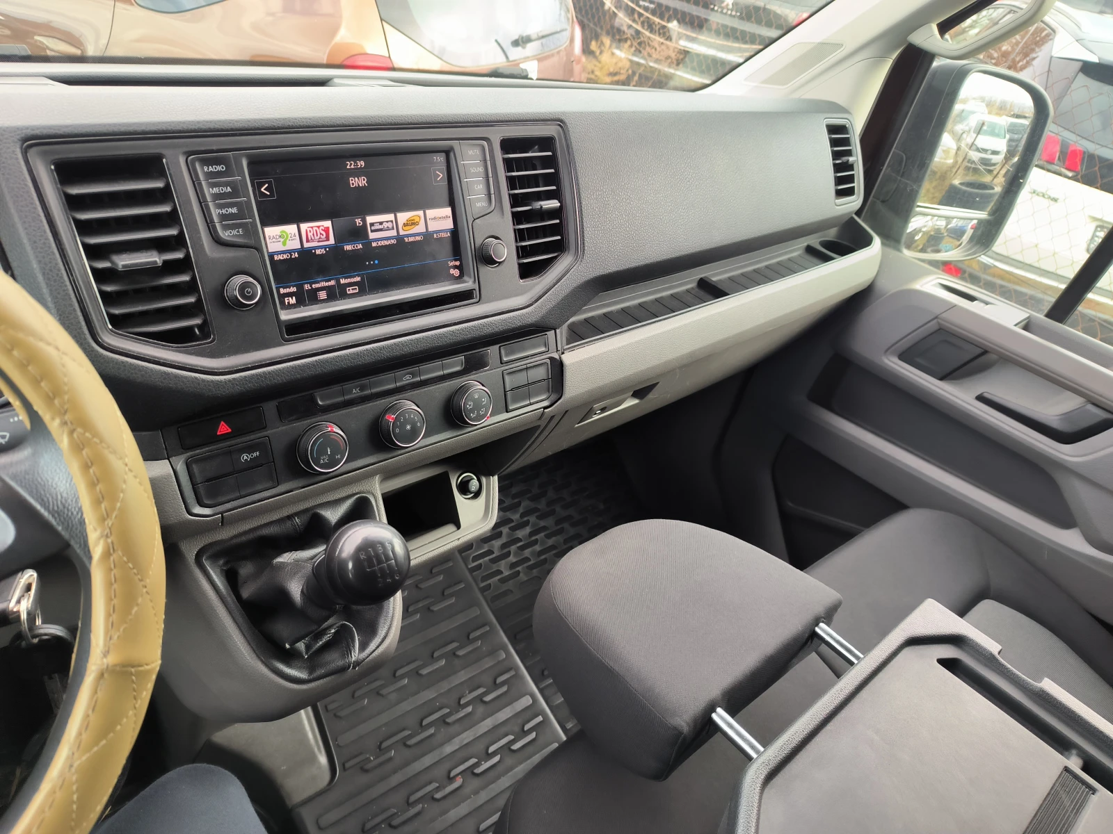 VW Crafter 2.0TDI 140к.с. - изображение 7