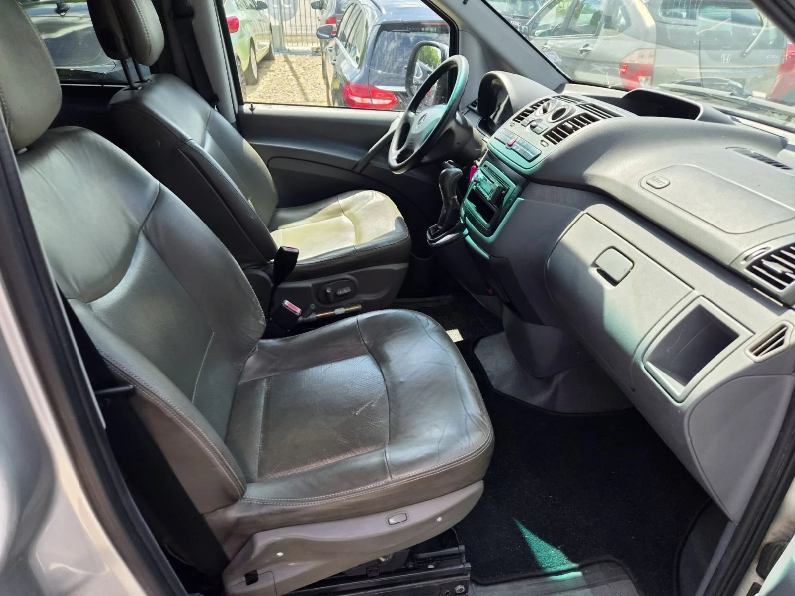 Mercedes-Benz Vito 2.2 CDI, снимка 9 - Бусове и автобуси - 54924141