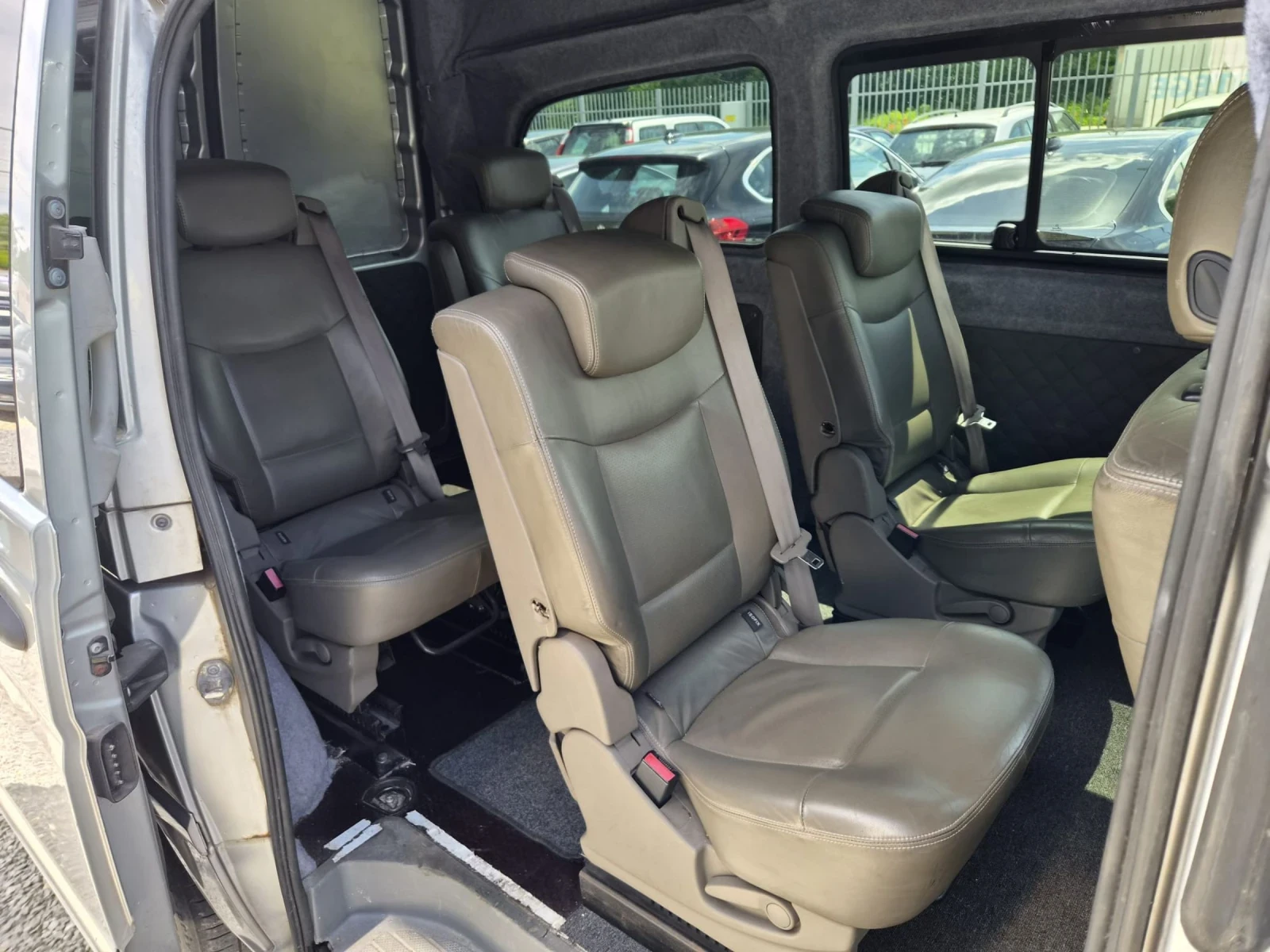Mercedes-Benz Vito 2.2 CDI, снимка 11 - Бусове и автобуси - 54924141