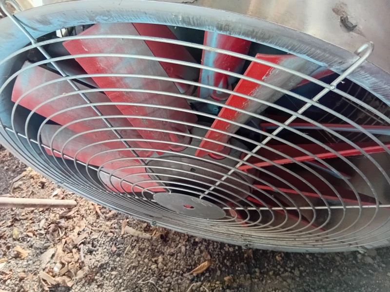 Самоходна пръскачка Друга марка, снимка 8 - Селскостопанска техника - 53583047