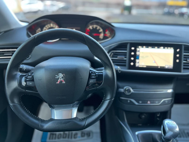 Peugeot 308 1.2i* FULL* , снимка 6 - Автомобили и джипове - 46355941