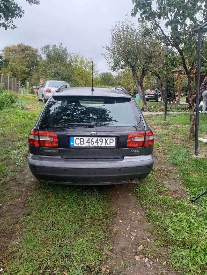 Volvo V40, снимка 4 - Автомобили и джипове - 47399475