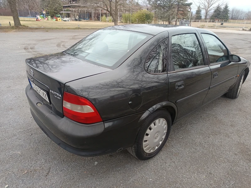 Opel Vectra 1.6 ГАЗ КЛИМАТИК , снимка 6 - Автомобили и джипове - 48257693