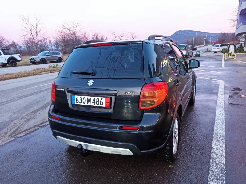 Suzuki SX4, снимка 4 - Автомобили и джипове - 48394399