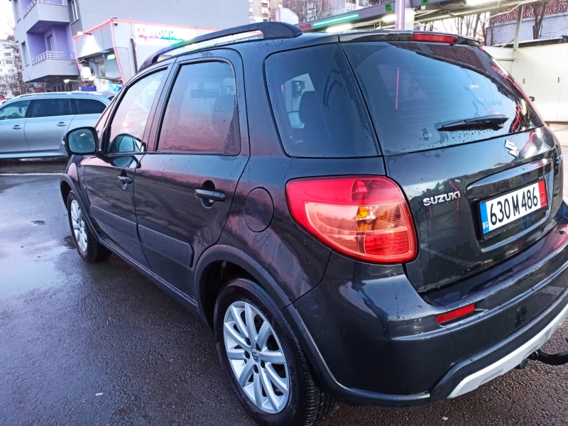 Suzuki SX4, снимка 6 - Автомобили и джипове - 48394399