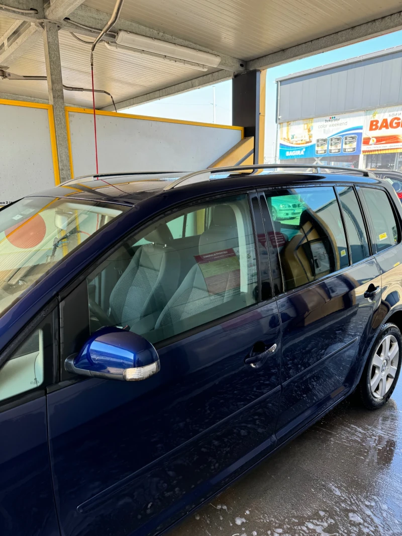 VW Touran, снимка 5 - Автомобили и джипове - 48756503