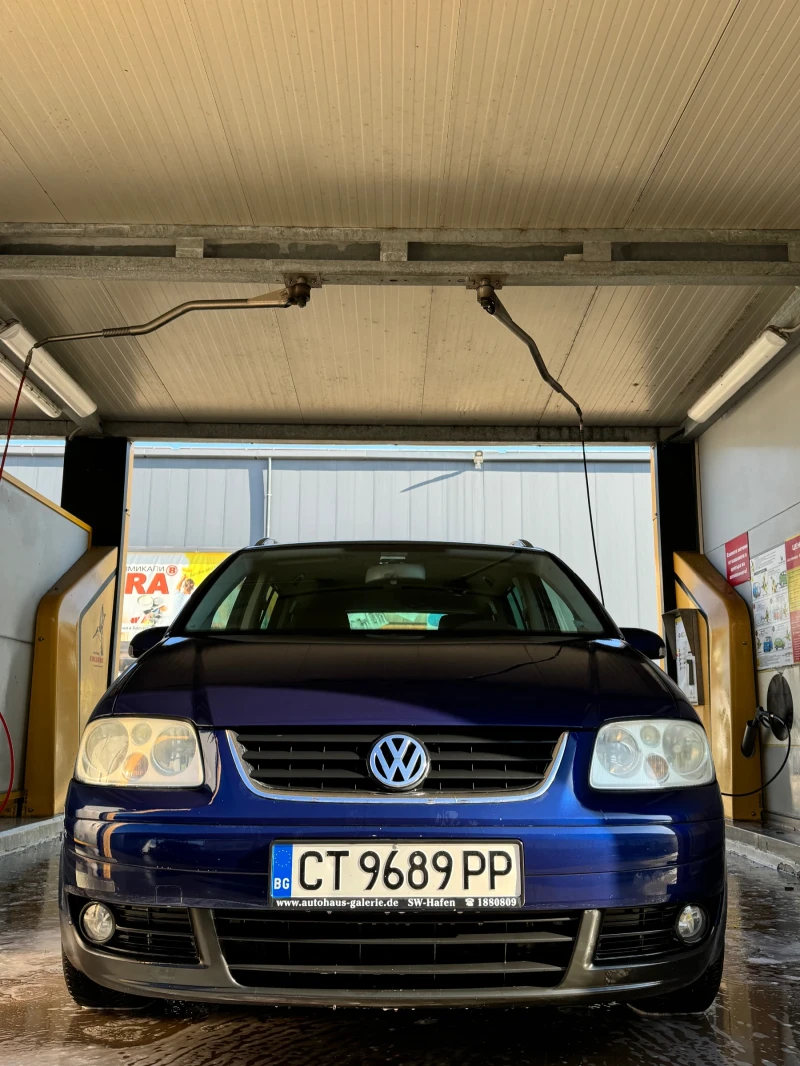 VW Touran, снимка 3 - Автомобили и джипове - 48756503