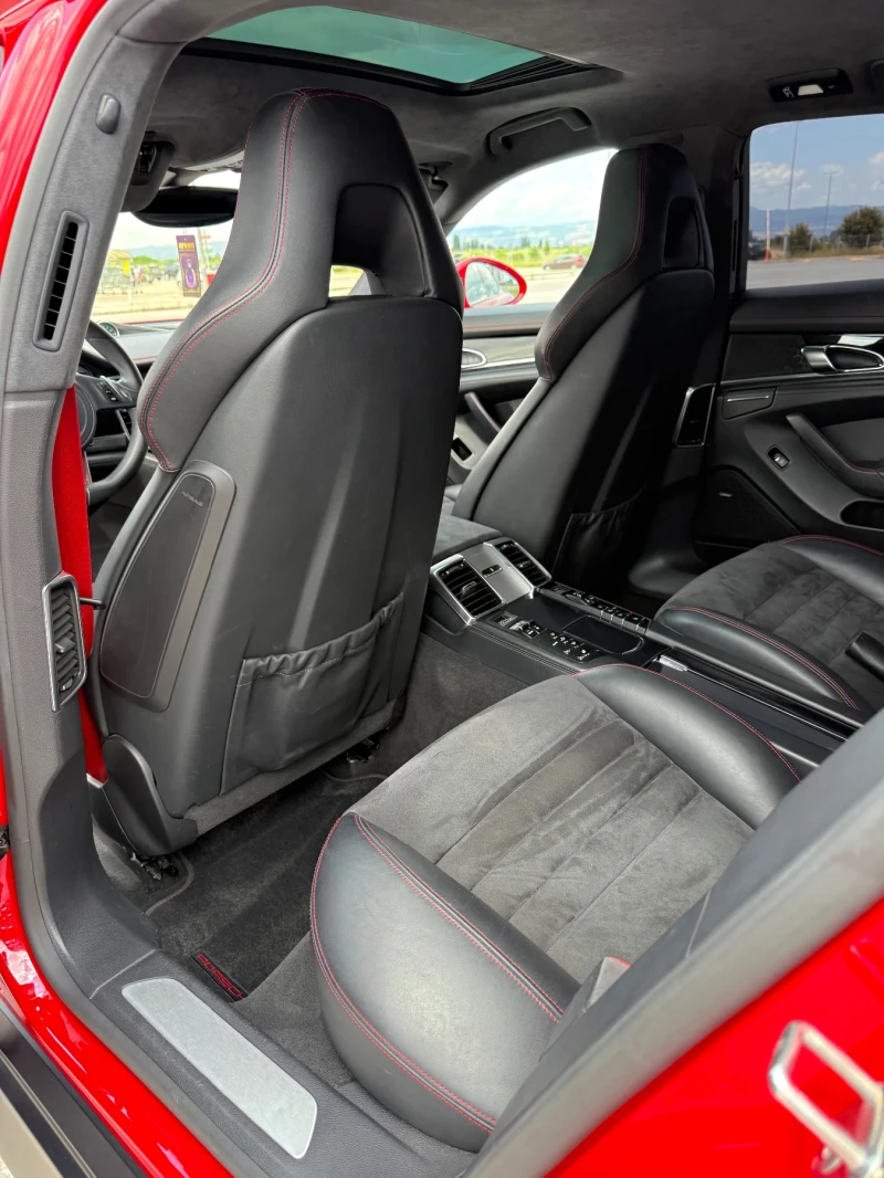 Porsche Panamera GTS 4.8, снимка 13 - Автомобили и джипове - 51947759