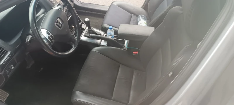 Honda Accord 2.0, снимка 7 - Автомобили и джипове - 49460118