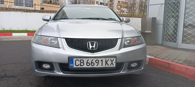 Honda Accord 2.0, снимка 1 - Автомобили и джипове - 49460118