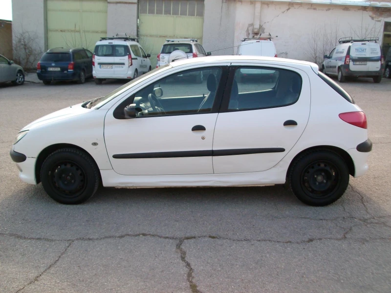 Peugeot 206 1.9 D Климатик , снимка 8 - Автомобили и джипове - 49495213