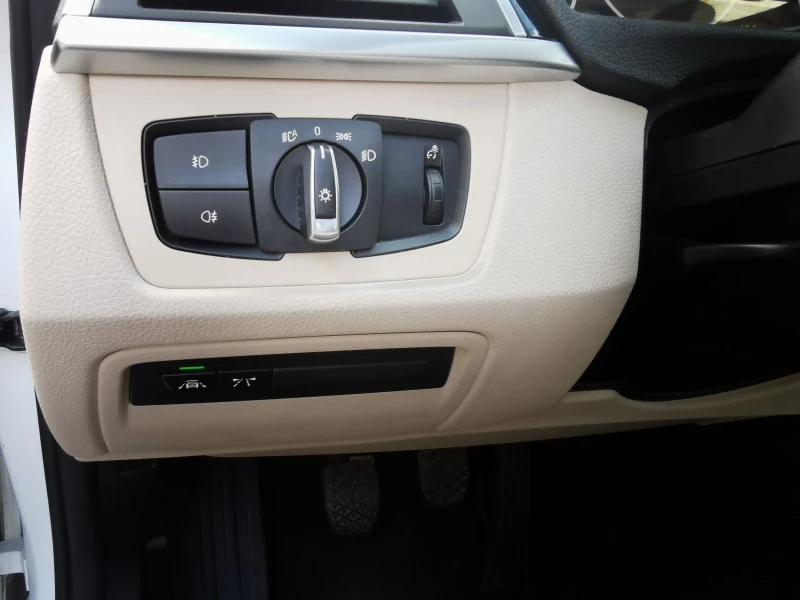 BMW 320 320d, снимка 17 - Автомобили и джипове - 51980470