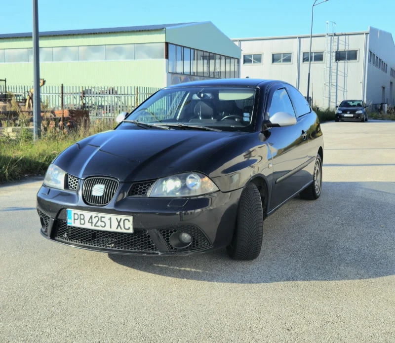Seat Ibiza, снимка 2 - Автомобили и джипове - 52547022