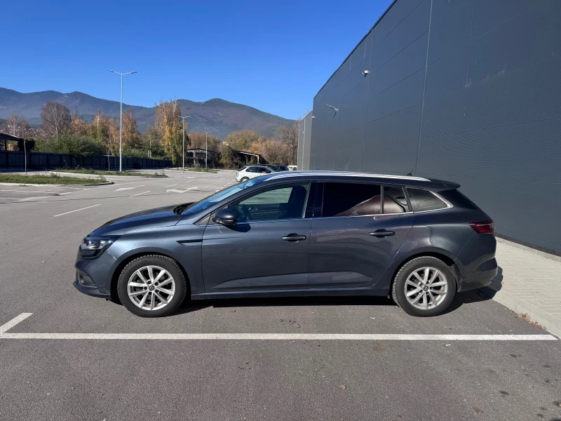 Renault Megane 1.5 DCI, снимка 5 - Автомобили и джипове - 52421337