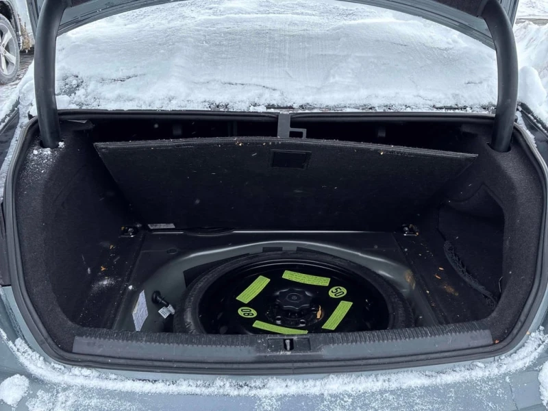 Audi A4 * Progressiv * CARFAX * БЕЗ ПЪРВОНАЧАЛНА ВНОСКА, снимка 12 - Автомобили и джипове - 53215019