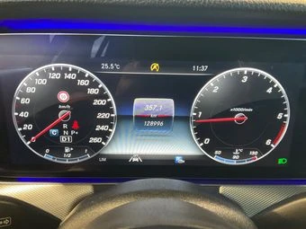 Mercedes-Benz E 300 * E 300 d T* *  | Mobile.bg   12