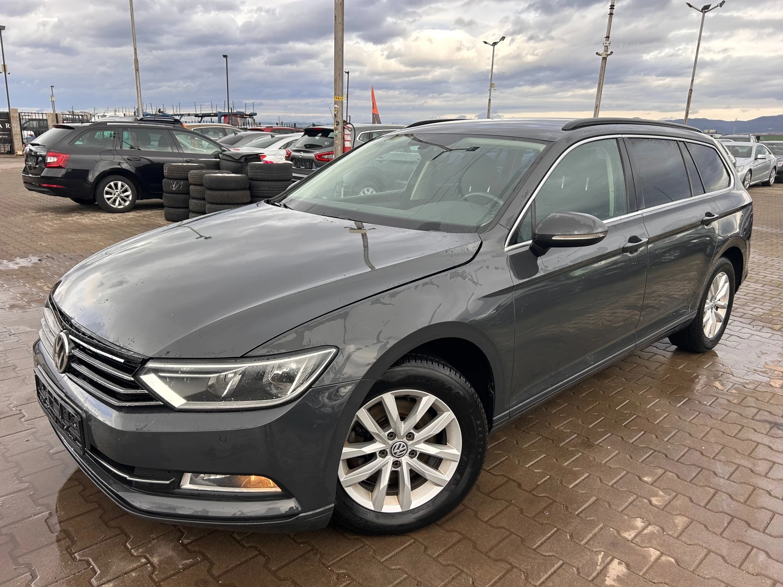 VW Passat 1.6TDI AVTOMAT/NAVI EURO 6, снимка 1