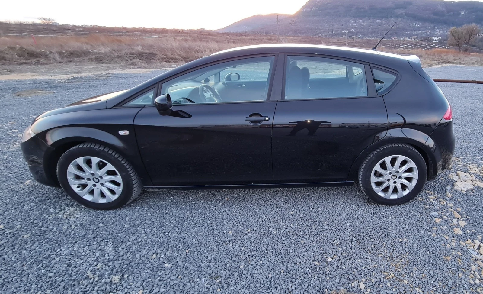 Seat Leon 1.6 i - изображение 3