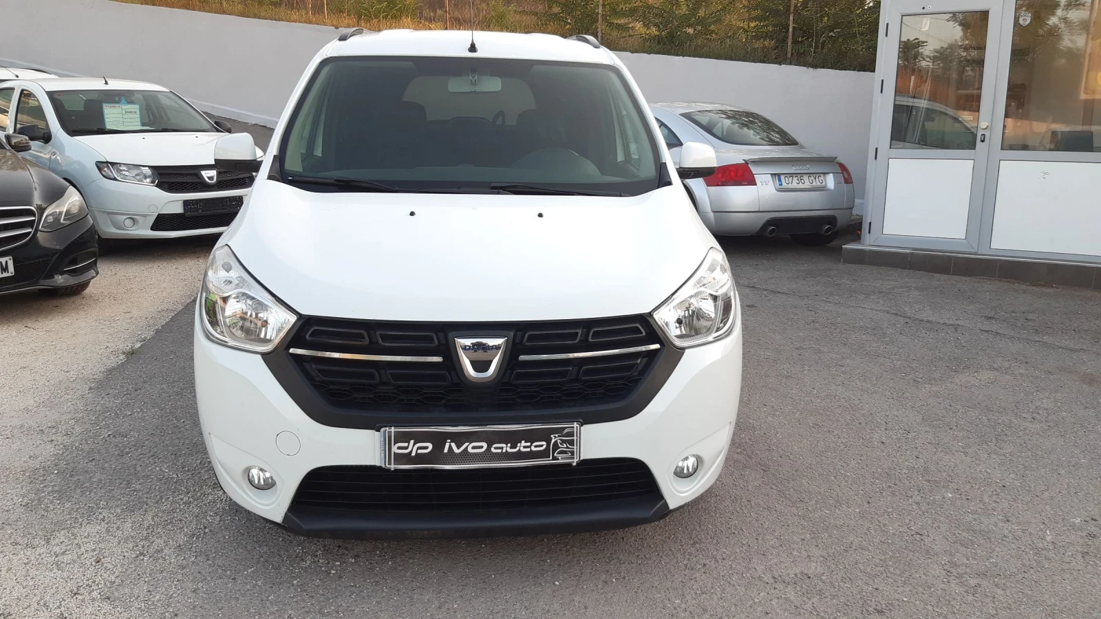 Dacia Lodgy 1.5DCI 115hp 6ск* * РАЗПРОДАЖБА* *  - изображение 8