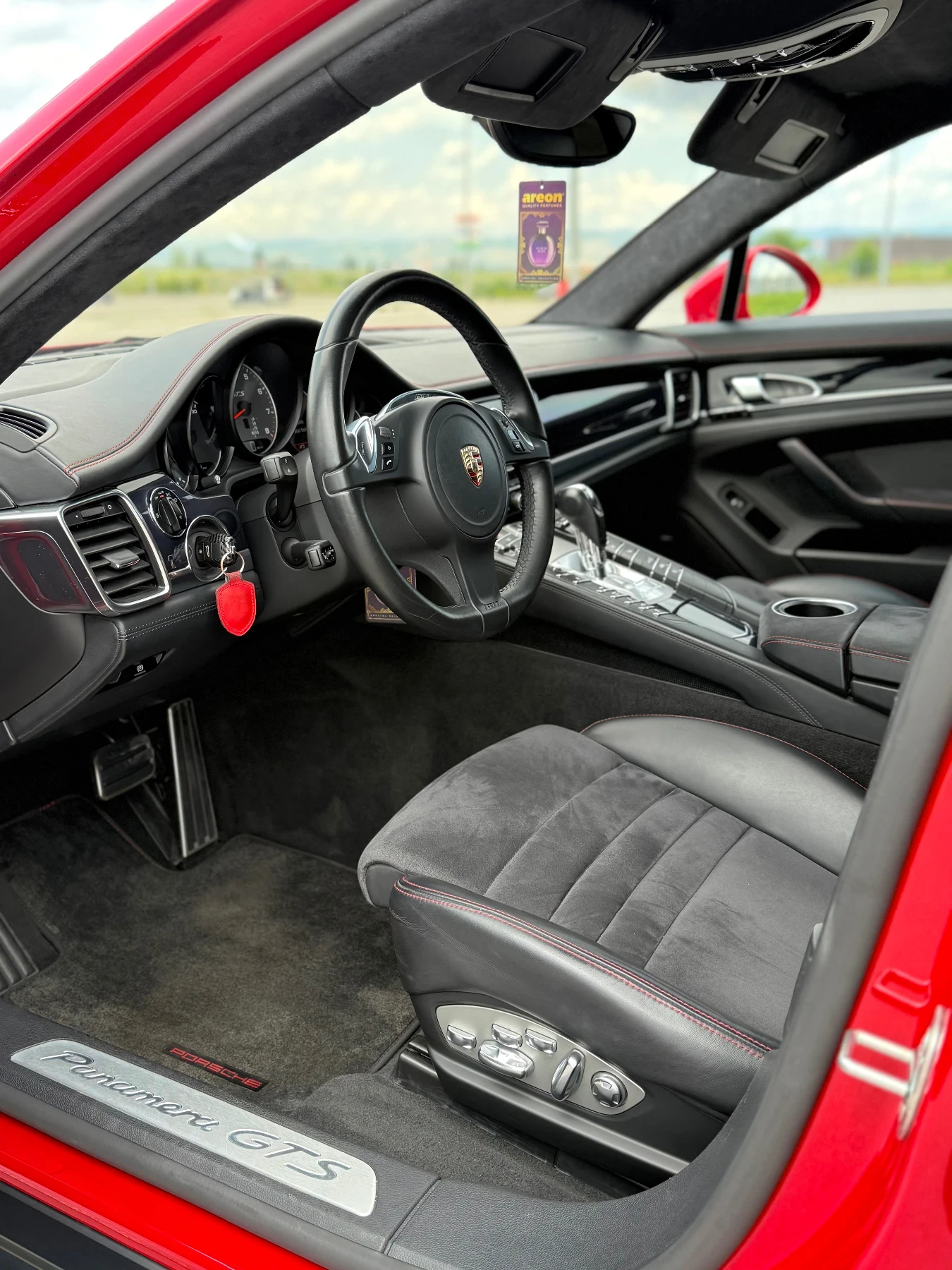 Porsche Panamera GTS 4.8 | Mobile.bg   12