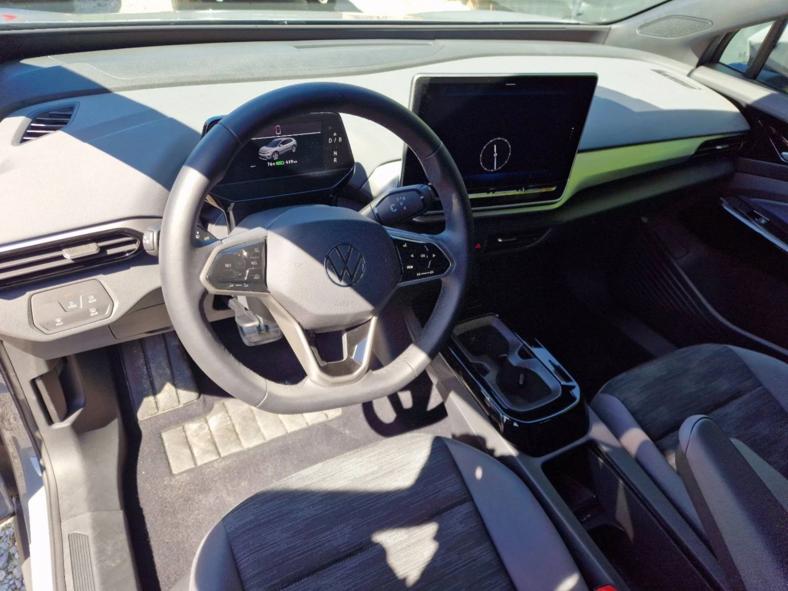 VW ID.4 2024/4280км/299к.с. - изображение 4