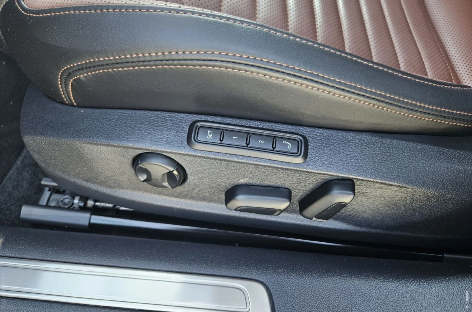 VW Passat 1, 5 ТSI Elegance avt.110kw.Kamera.Led - изображение 8