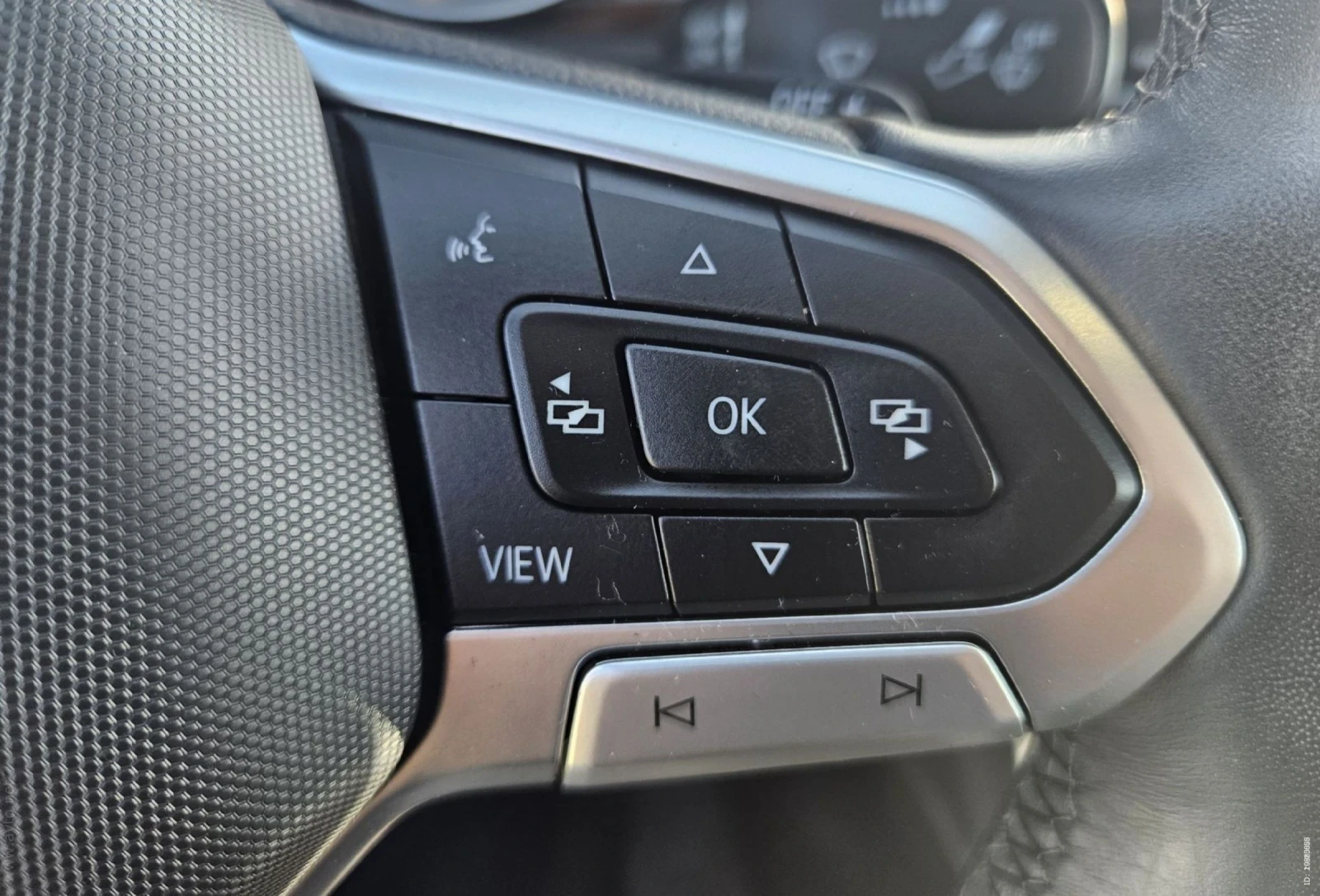VW Passat 1, 5 ТSI Elegance avt.110kw.Kamera.Led - изображение 10